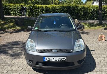 Ford Fiesta 193.000 km 2.500 &euro; Kassel 34132