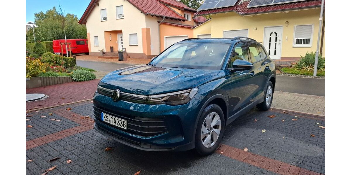 VW Tiguan 17.000 km 30.490 &euro; Kassel 34132