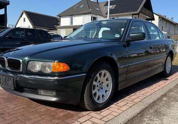 BMW 735 331.640 km 6.990 &euro; Immenhausen-Holzhausen (bei Kassel) 34376