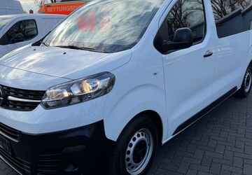 Opel Vivaro 99.973 km 19.950 &euro; Kaufungen (bei Kassel)­­­­­­­­­­­­ 34260