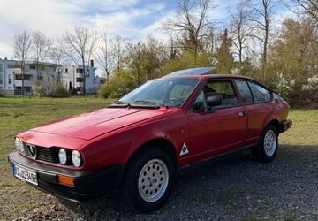 Alfa Romeo Alfetta 60.500 km 14.200 &euro; Kassel 34123