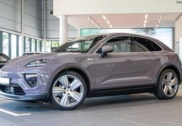 Porsche Macan 13.900 km 98.900 &euro; Kassel 34123