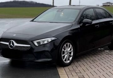 Mercedes-Benz A 180 122.700 km 19.499 &euro; Niedenstein 34308