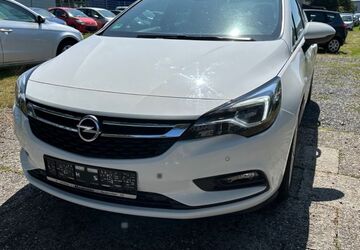 Opel Astra 98.000 km 10.999 &euro; Kassel 34123
