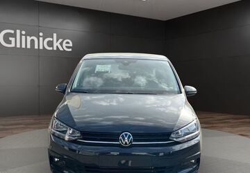 VW Touran 1.001 km 34.900 &euro; Kassel 34119