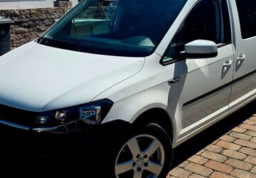 VW Caddy 352.131 km 7.999 &euro; KASSEL 34125