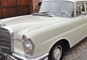 Mercedes-Benz 220 100.000 km 28.995 &euro; Kassel 34123