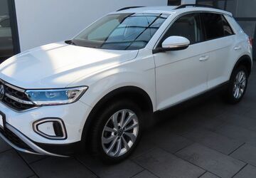 VW T-Roc 98.690 km 16.985 &euro; Kassel 34123