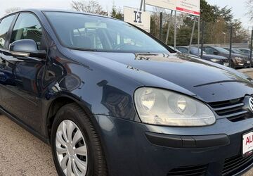VW Golf 149.267 km 2.999 &euro; Kassel 34123
