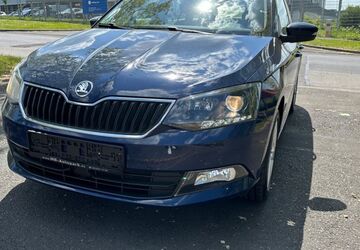 Skoda Fabia 111.000 km 8.700 &euro; Kassel 34123