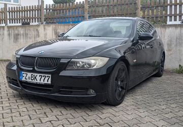 BMW 325 176.000 km 1.999 &euro; Kassel 34128