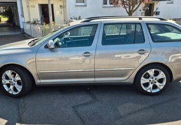 Skoda Octavia 151.000 km 4.999 &euro; Kassel 34123