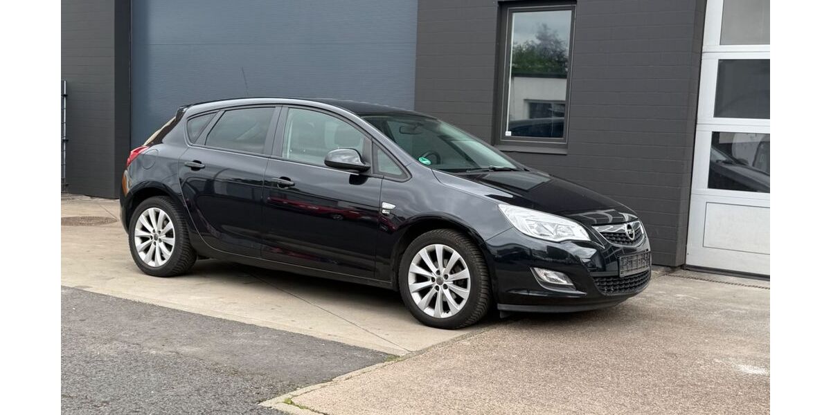 Opel Astra 125.000 km 3.999 &euro; Kassel 34123