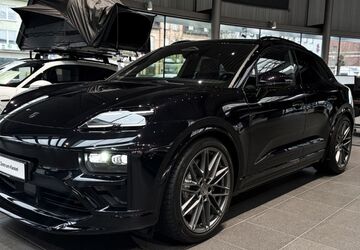 Porsche Macan 10.900 km 125.990 &euro; Kassel 34123